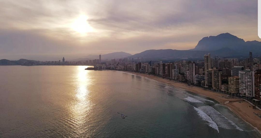 Ideal 1 Benidorm Exterior photo